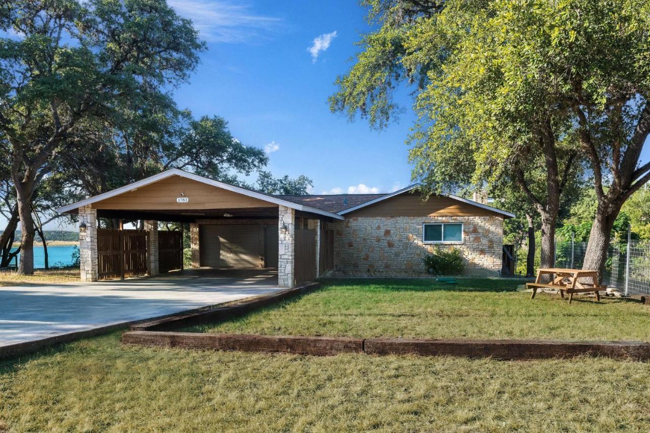 Villa Bogi Canyon Lake Exterior foto
